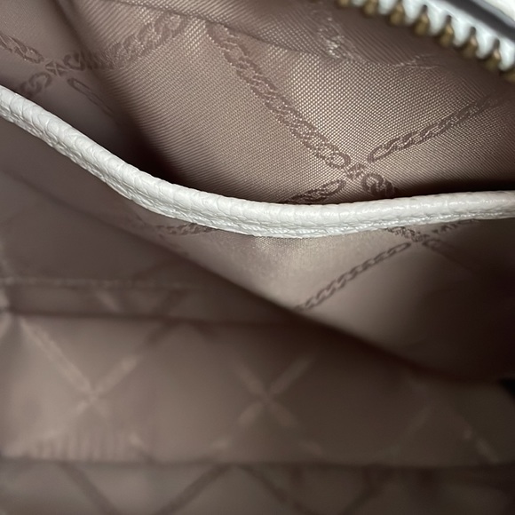 Michael Kors Crossbody white studded leather purse - Picture 9 of 10